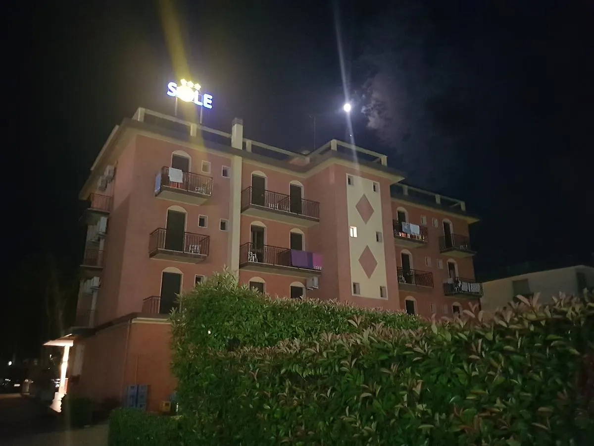Hotel Sole 에라클레아 마레 3*,  이탈리아