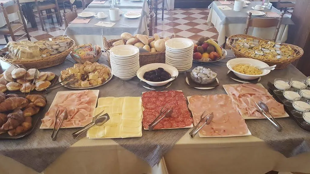 索尔酒店 伊拉克里亚马勒 酒店