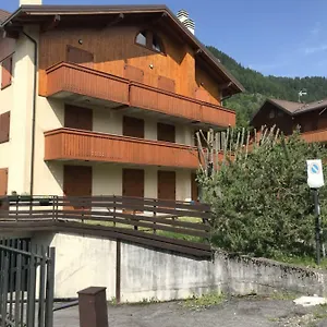 Appartamento Trilocale Fontana Ponte Di Legno